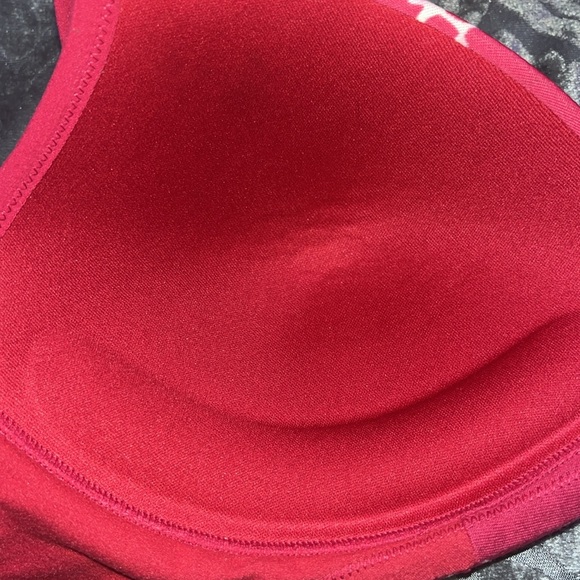 #142-EUC Warner’s 38C bra modern design, no underwires, thin padding - Picture 9 of 13